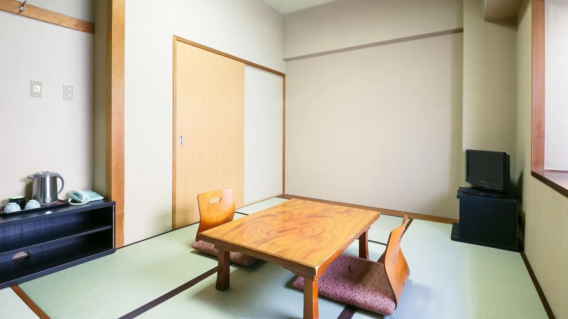 *** Hotel Kyoto Travellers Inn Japan