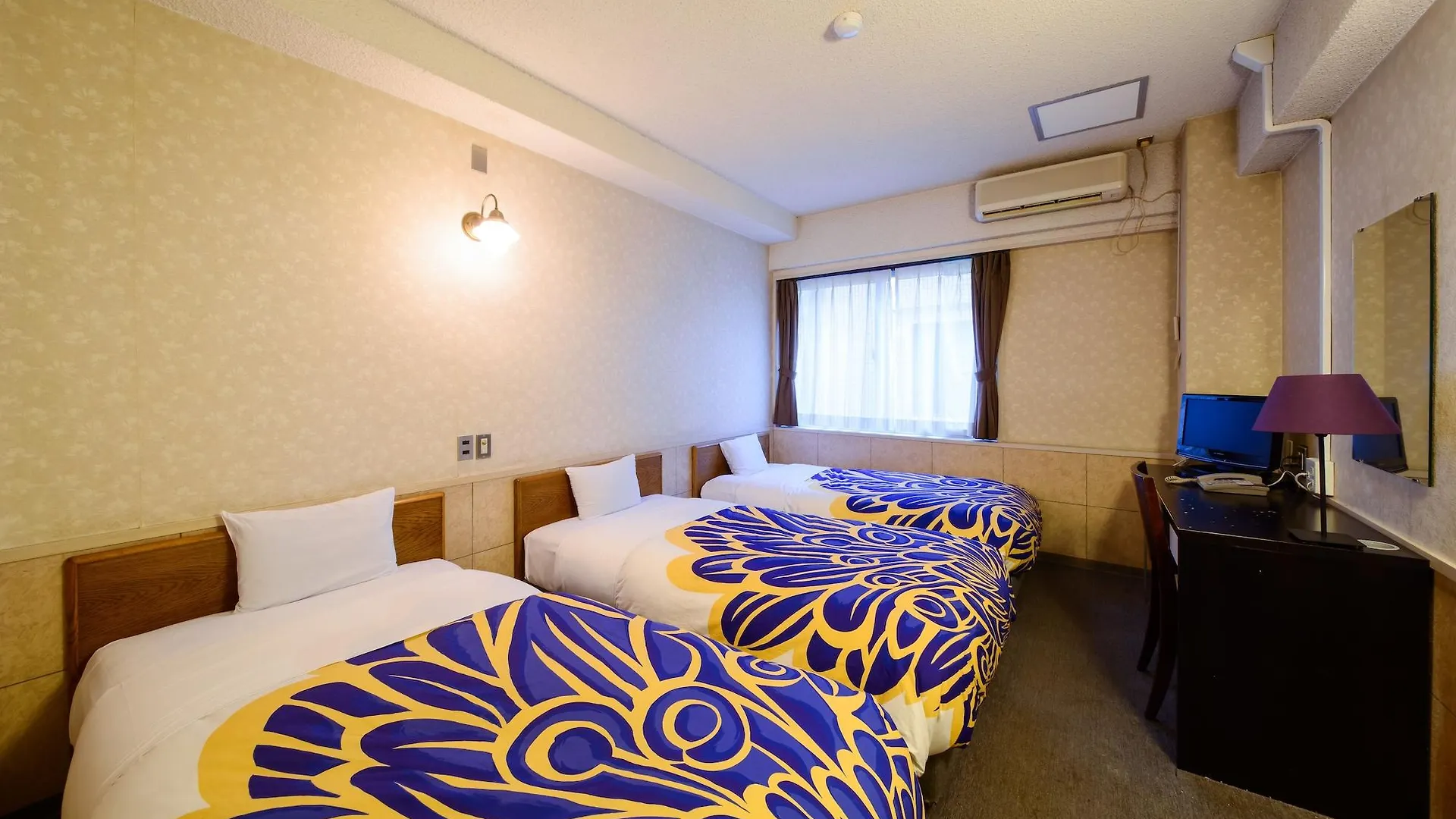 Hotel Kyoto Travellers Inn