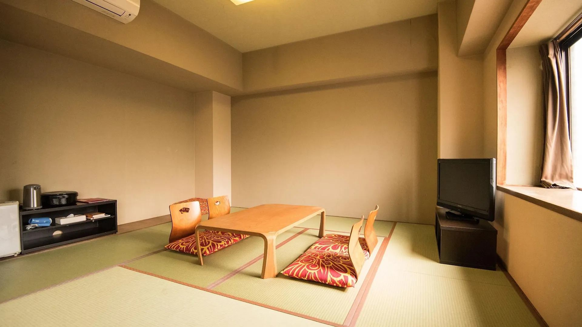 Kyoto Travellers Inn Hotel